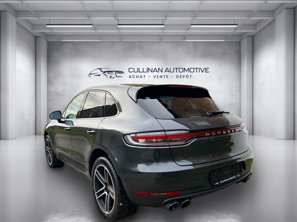 Porsche Macan noire SUV premium haut de gamme - Cullinan Automotive