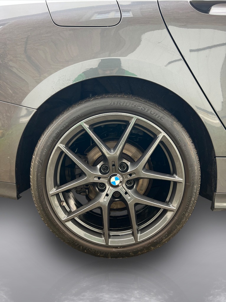 BMW 216dA gris métallisé berline - Cullinan Automotive