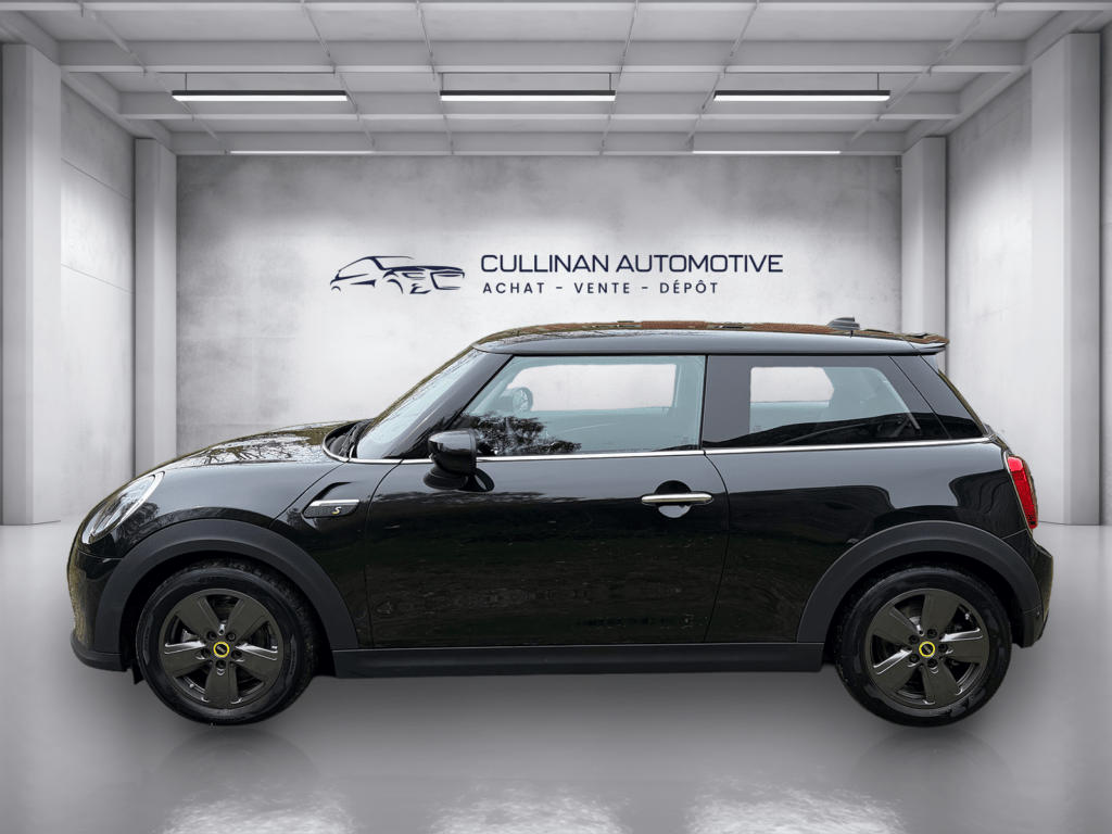 Mini Cooper SE noire électrique citadine - Cullinan Automotive